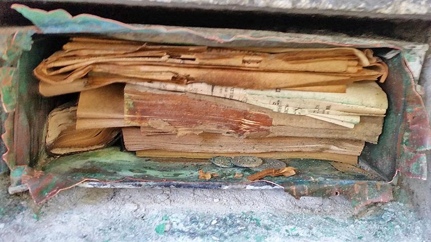 Time capsule under the Vance Monument.