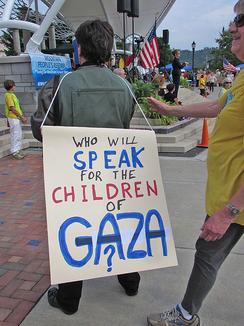 Moral Mon Img 0819 Jng