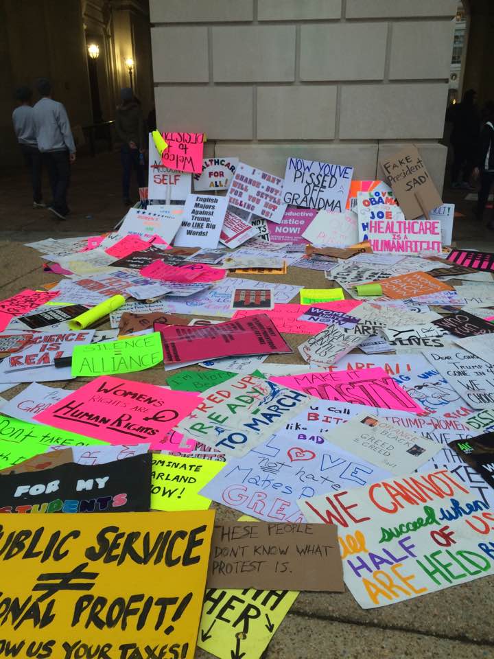 Pile-of-signs