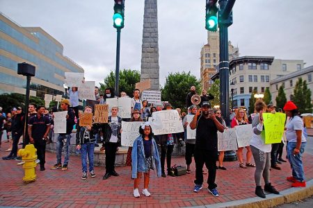 9-2-17-antikkk-131-x