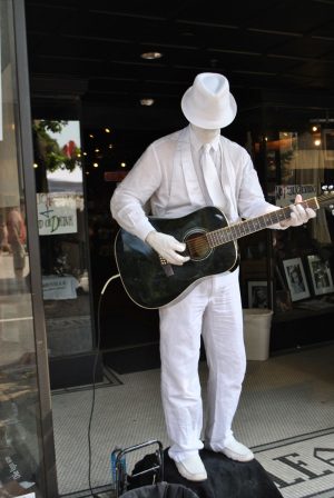 Bele-chere-street-dsc 0544