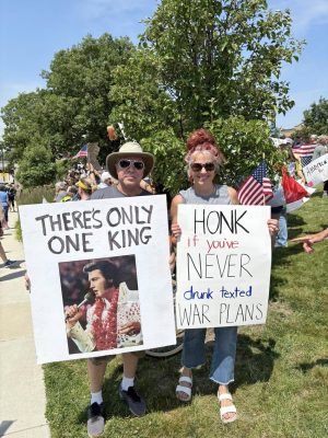 No Kings rally in Dupage County