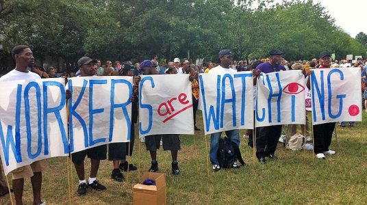 Workers-are-watching-hb2-8