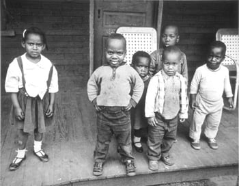 Photo Exhibit Brings Asheville to Life