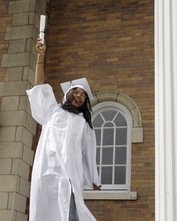 Buncombe County Holds Mid-Year Graduation Ceremony
