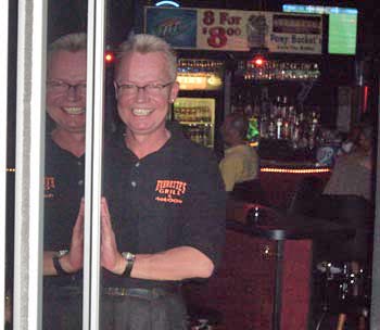 Everette’s Grill and Saloon by Ford Mauldin