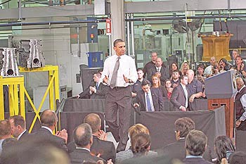 President Obama describes the ‘American Dreams’ as one which will restore the nation’s middle class by revolutionizing its’ manufacturing, thereby creating jobs which will help to rebuild our country’s infrastructure.   Photo by: Renato Rotolo - Urban News