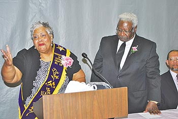 Worthy Matron Mary Dawkins expressing her gratitude to all who had come to share this special day. On the right is Worthy Patron Marvin Chambers. 