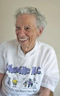 Shirley Saslow Cohen, actress, educator, and a founding member of the Autumn Players.