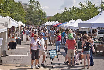 Farmer’s Tailgate Markets Open
