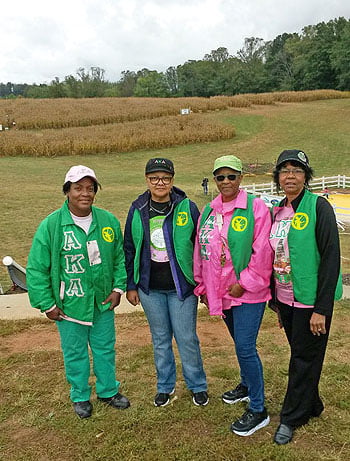akas-at-corn-maze-2016