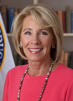 Betsy_DeVos_official_portrait