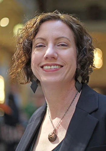 Peggy Weil – The Urban News