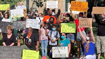 protestors in support of medicare for all