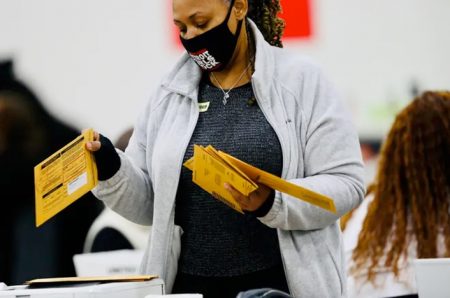 Counting-Ballots in chicago