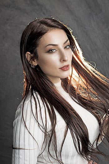 Vocalist Hannah Zazzaro. Photo: Peter Vann