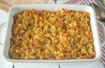 Nana’s Cornbread Dressing