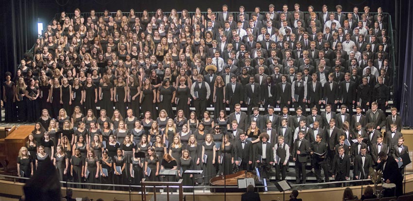 The Festival Choir at the 2019 J. Elwood Roberts-Mars Hill University Choral Festival.