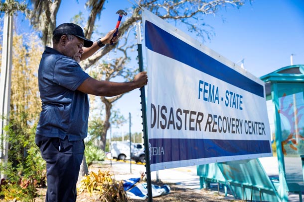 disaster recovery center sign