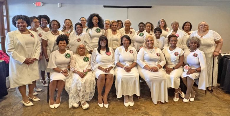 Members of the the Gamma Gamma Omega Chapter of the Alpha Kappa Alpha Sorority.