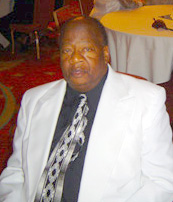 richardhutnutwhite.jpg richardhutnutwhite.jpg