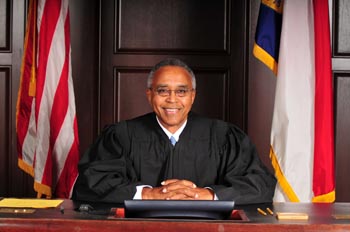 judge_cressie_thigpen_bench.jpg judge_cressie_thigpen_bench.jpg